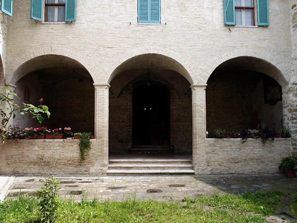 Centro Storico Arco Di S Antonio location